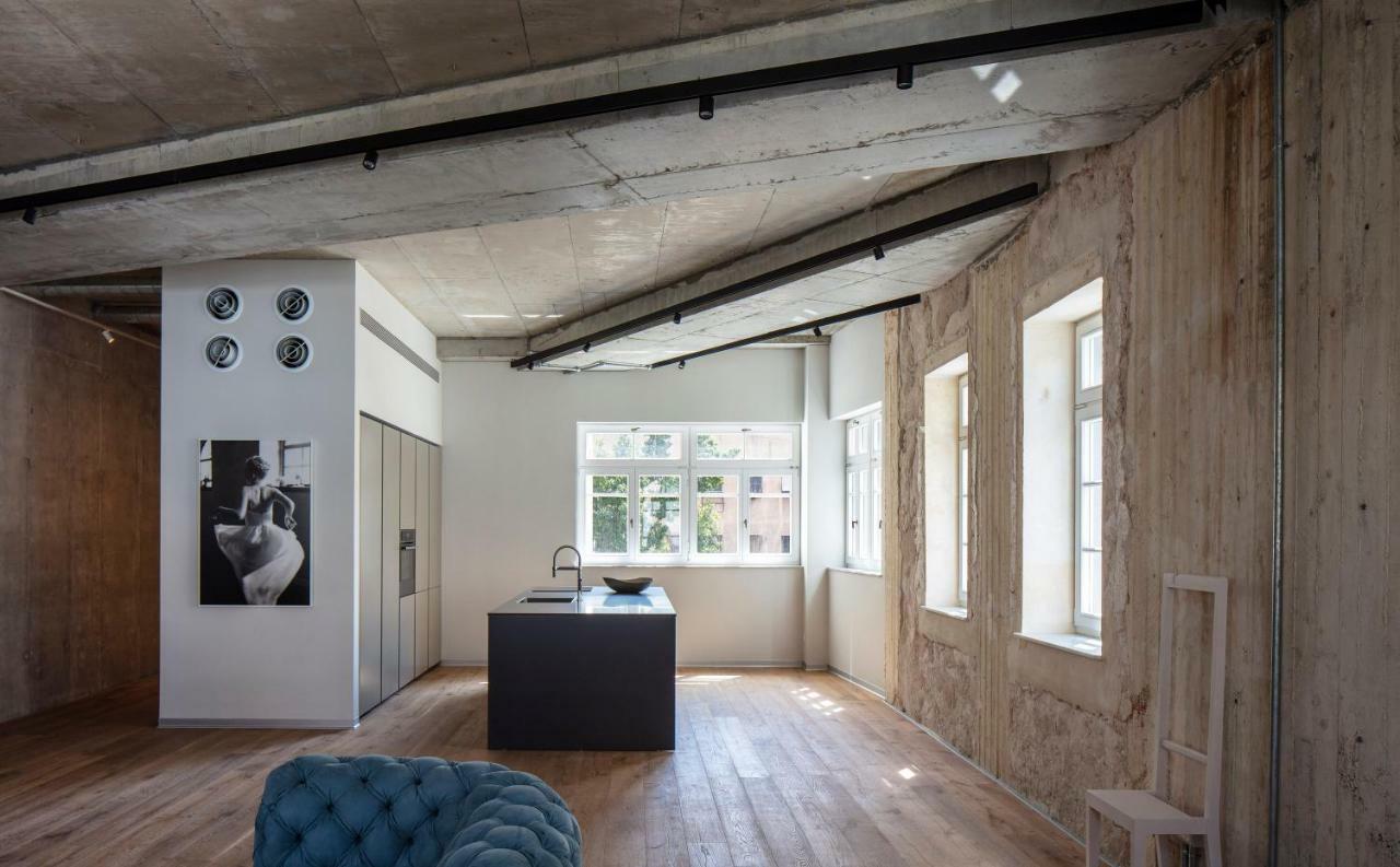 The Levee Hotel Tel Aviv Exterior photo